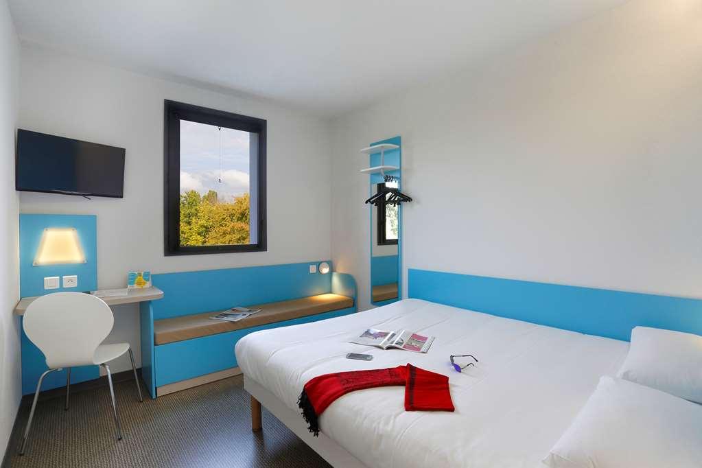 First Inn Hotel Блуа Номер фото