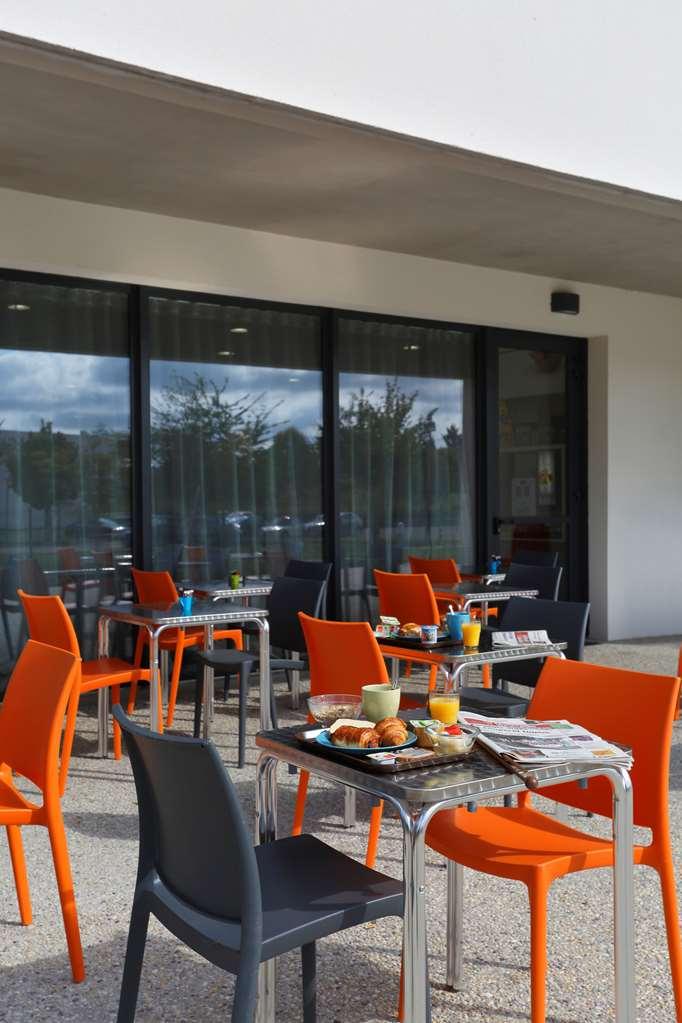 First Inn Hotel Блуа Зручності фото