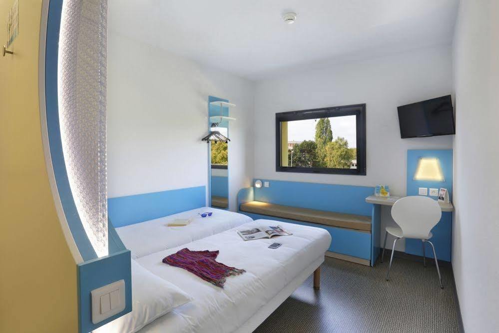 First Inn Hotel Блуа Екстер'єр фото